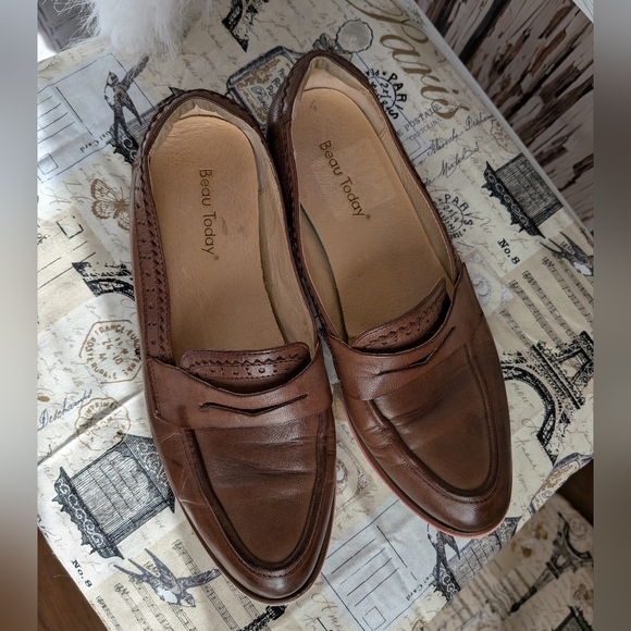 Beau Today Leather Loafers - Picture 9 of 15
